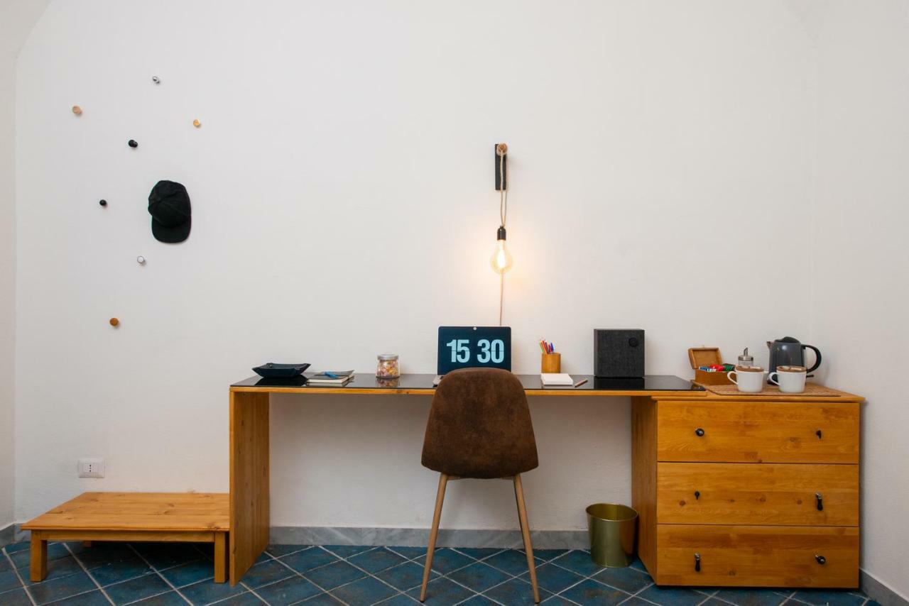 Light Blue - Apartment In The Middle Of Everything トッレ・アンヌンツィアータ エクステリア 写真